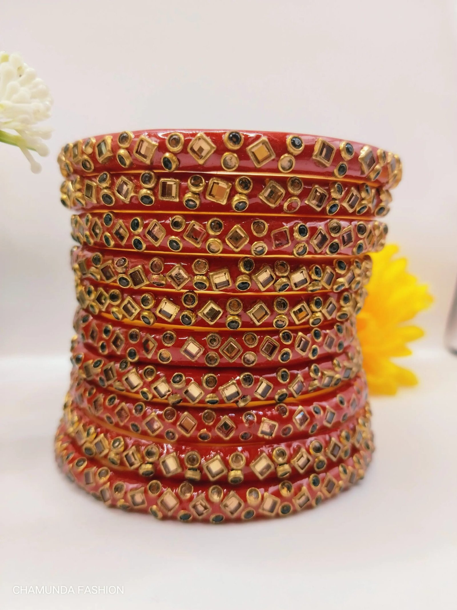 Dhalu chuda (green,red)