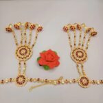 hathphool maharoon color